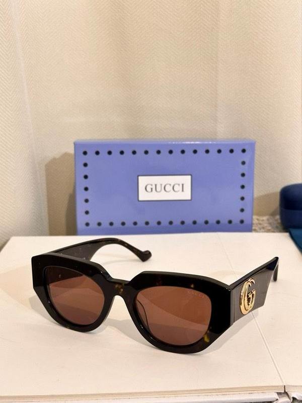 Gucci Sunglasses 800